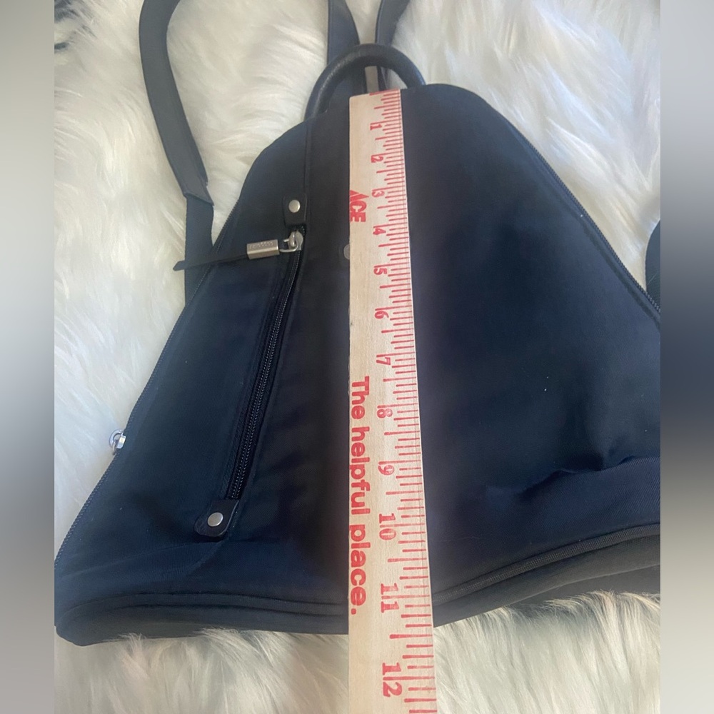 Black Triangle Backpack - Picture 4 of 8